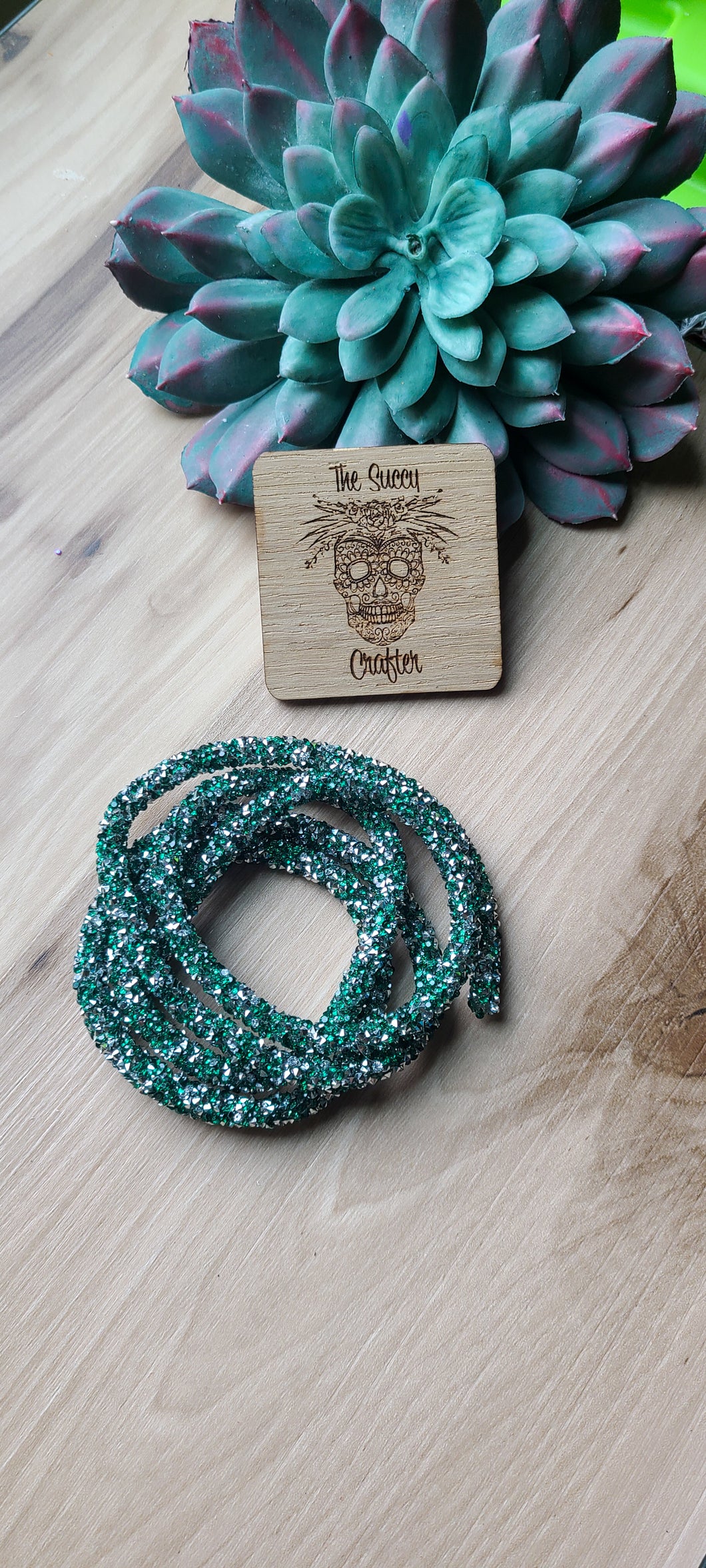 Emerald green chunky rhinestone rope