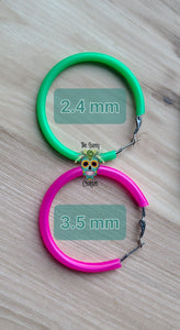 Simple solids silicone rope