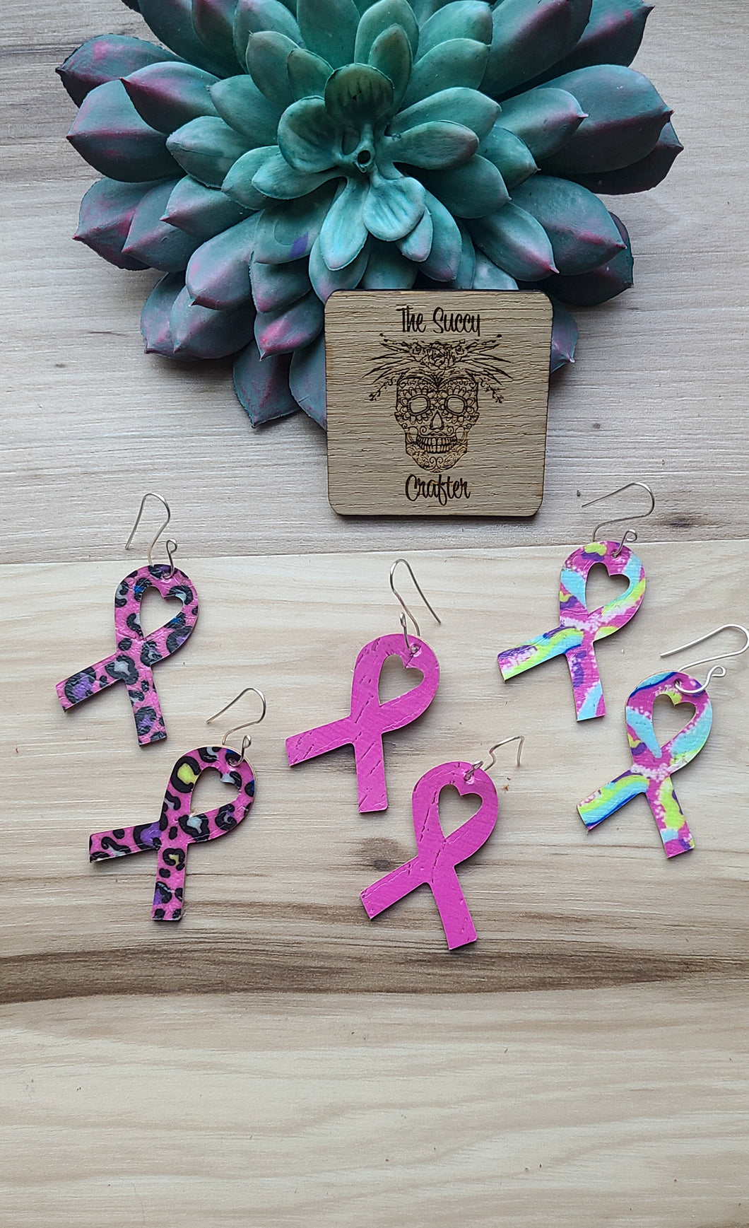 Breast cancer ribbons
