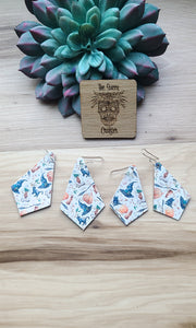 Hats and cats triangle drops