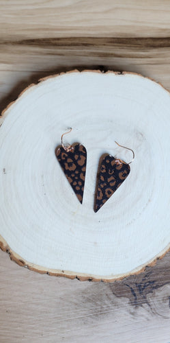 Rose gold and black long hearts