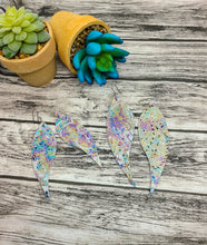 Load image into Gallery viewer, White Rainbow floral paisly maven feather
