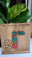 Load image into Gallery viewer, Hemp/marijuana leaf earrings