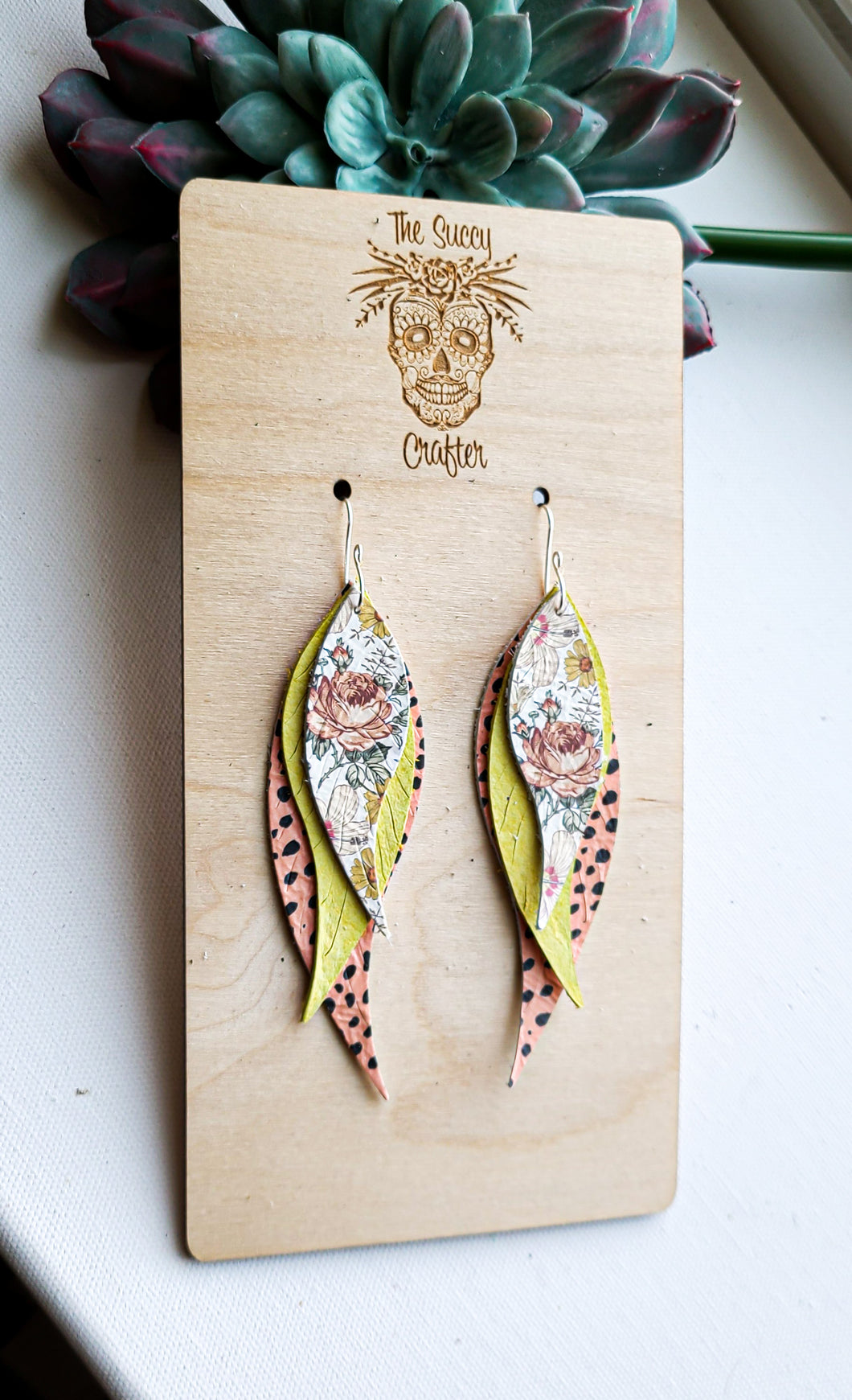 Elegant floral mavens