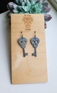 Black sparkle skeleton key