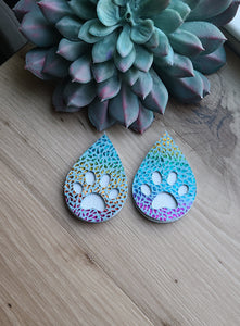 Paw print teardrop