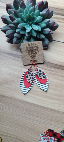 3 layer leopard and stripes leaf