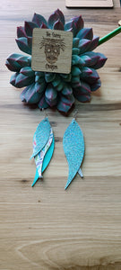 Tiffany blue sparkle and summer feathers Maven